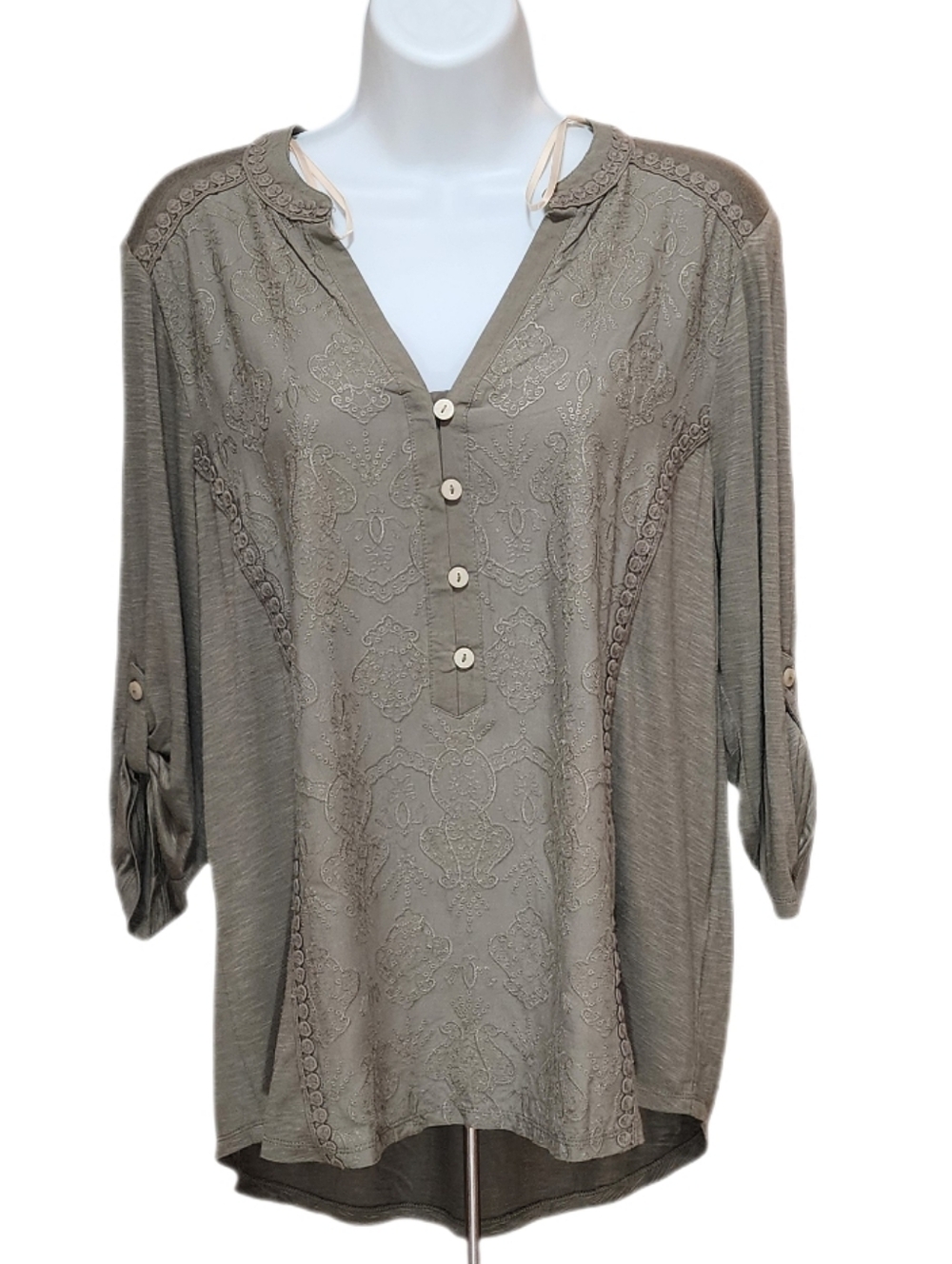 Democracy Embroidered Lace Blouse Top Split Neck Roll Tab 3/4 Sleeve Green M